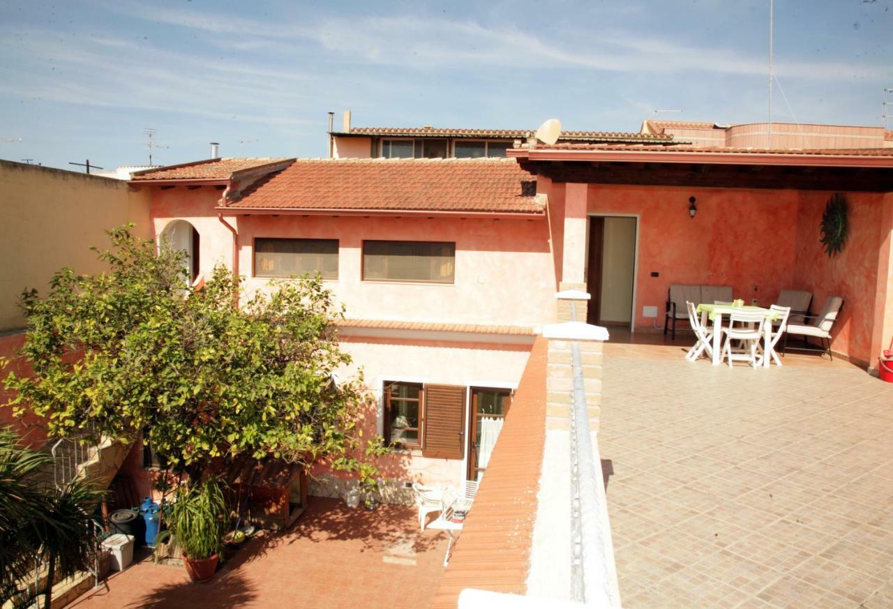 L'Isola Felice Apartment Monserrato Dış mekan fotoğraf