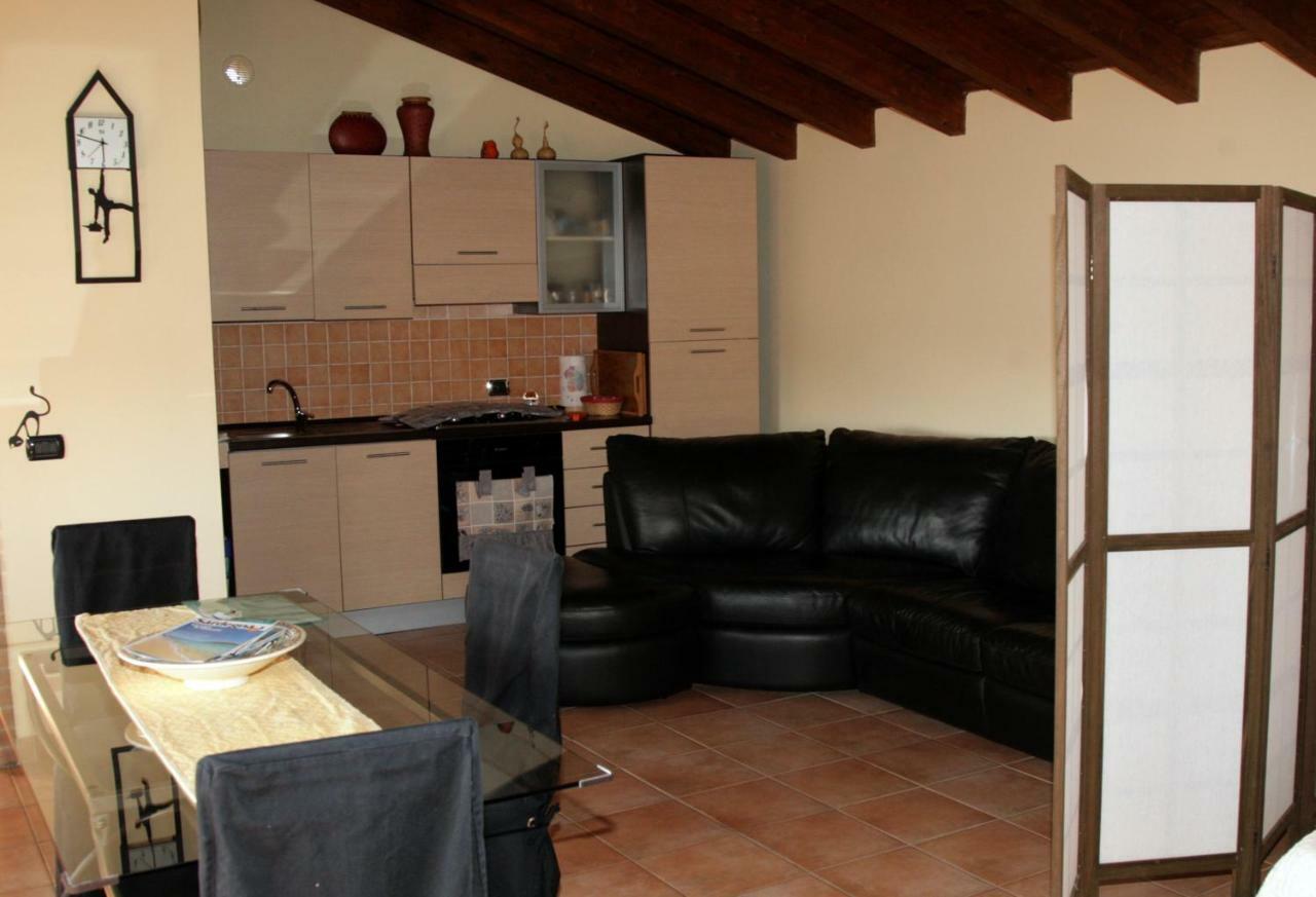 L'Isola Felice Apartment Monserrato Dış mekan fotoğraf