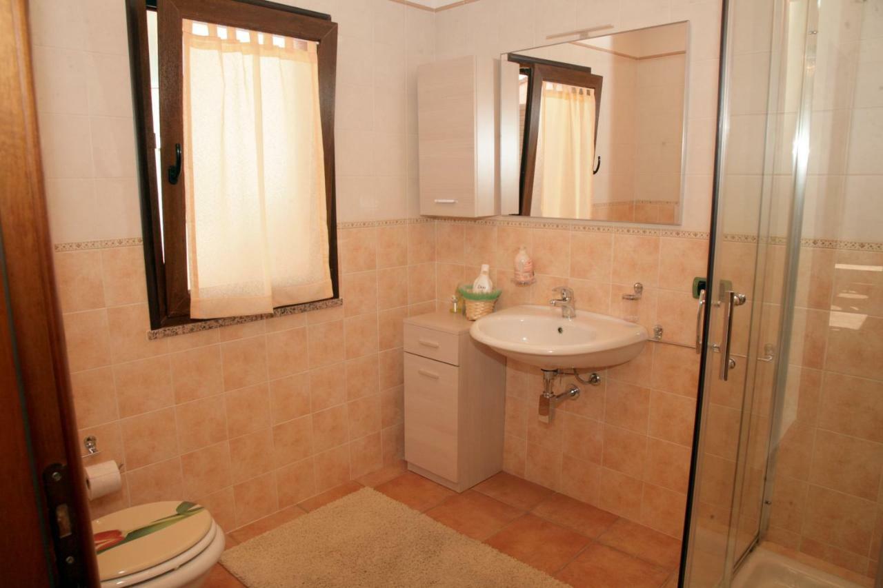 L'Isola Felice Apartment Monserrato Dış mekan fotoğraf